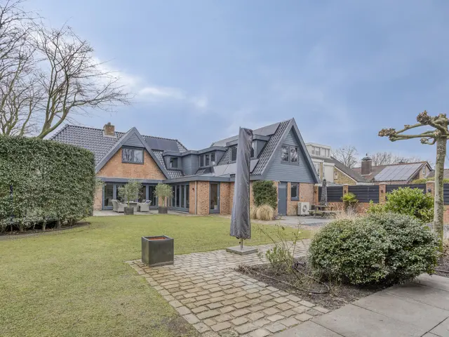 Laurens Baecklaan 10, BEVERWIJK