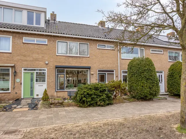 Duyncroft 10, CASTRICUM