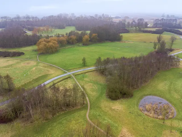 Weegbree 73, HEERHUGOWAARD