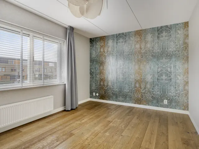 Weegbree 73, HEERHUGOWAARD