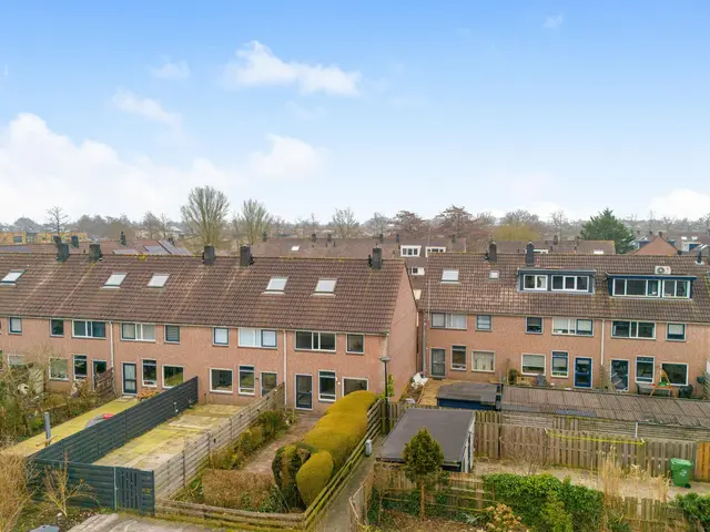 Dinkel 13, HEERHUGOWAARD