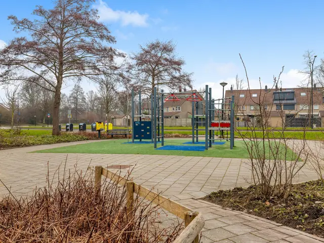 Dinkel 13, HEERHUGOWAARD