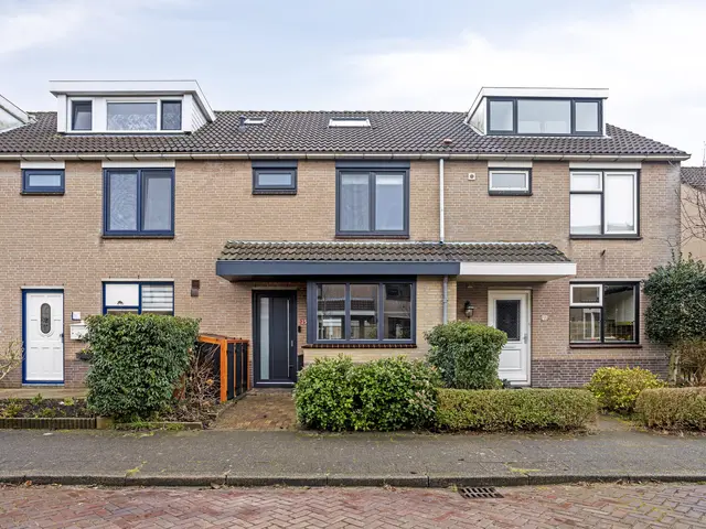 Leeuwenburg 25, HEEMSKERK