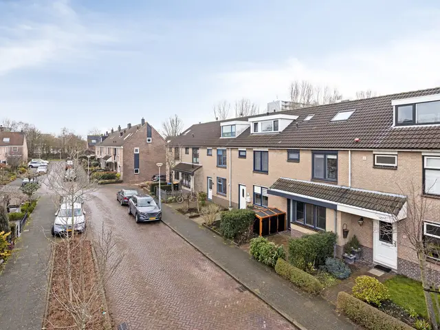 Leeuwenburg 25, HEEMSKERK