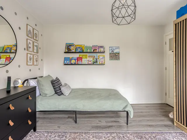 Lessestraat 55, HEEMSKERK