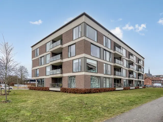 Richard Holkade 65, HAARLEM