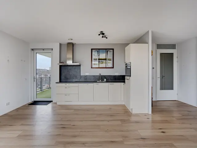 Richard Holkade 65, HAARLEM