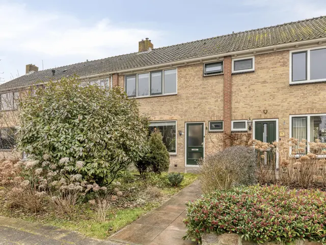 Ravenstraat 88, SCHELLINKHOUT