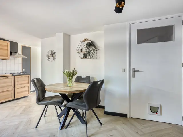 Ladderbeekstraat 101, VELSEN-NOORD