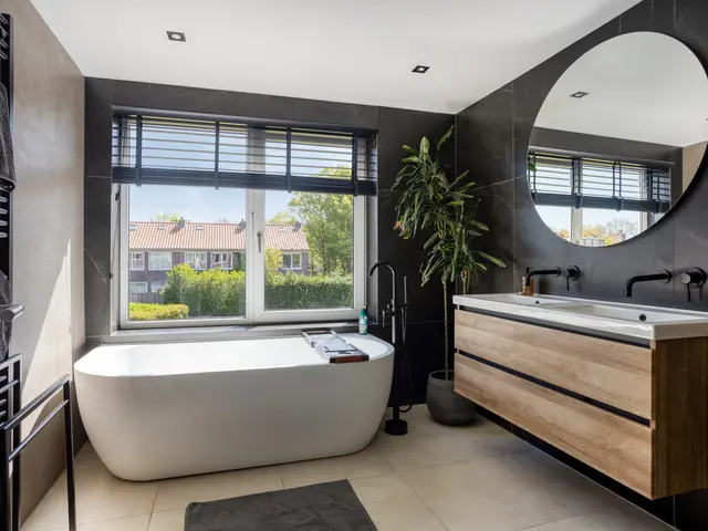 Ladderbeekstraat 101, VELSEN-NOORD