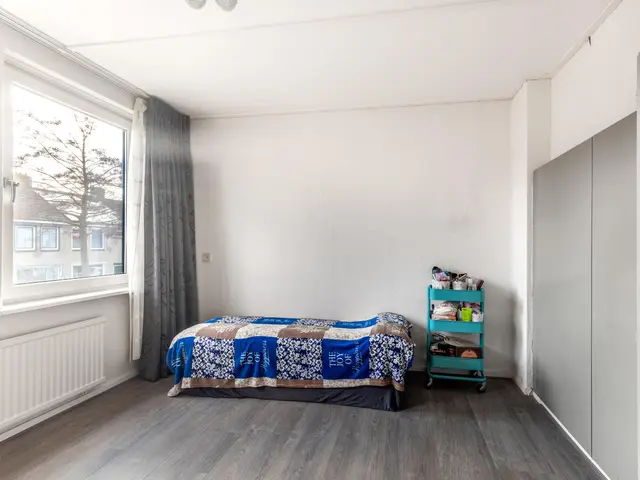 Elzenlaan 75, HEERHUGOWAARD