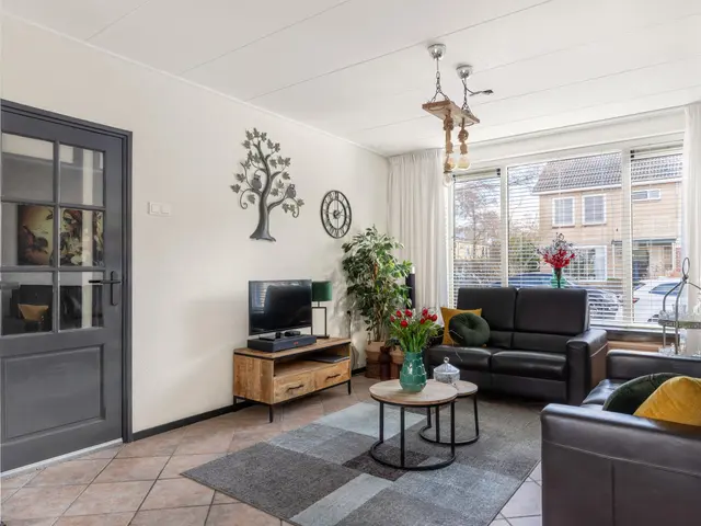 Elzenlaan 75, HEERHUGOWAARD