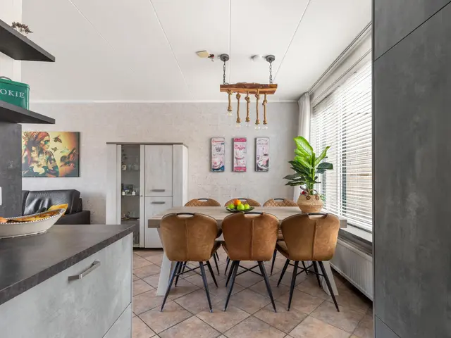 Elzenlaan 75, HEERHUGOWAARD