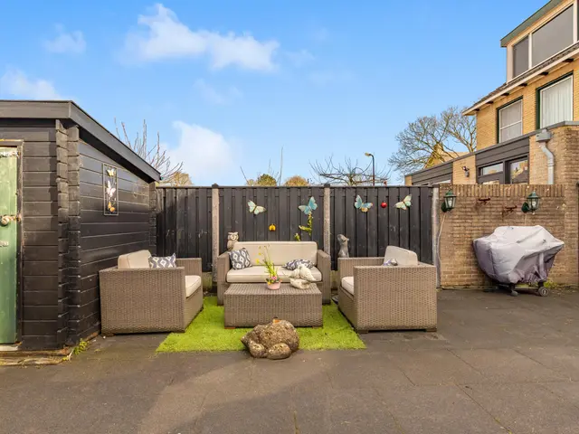 Elzenlaan 75, HEERHUGOWAARD