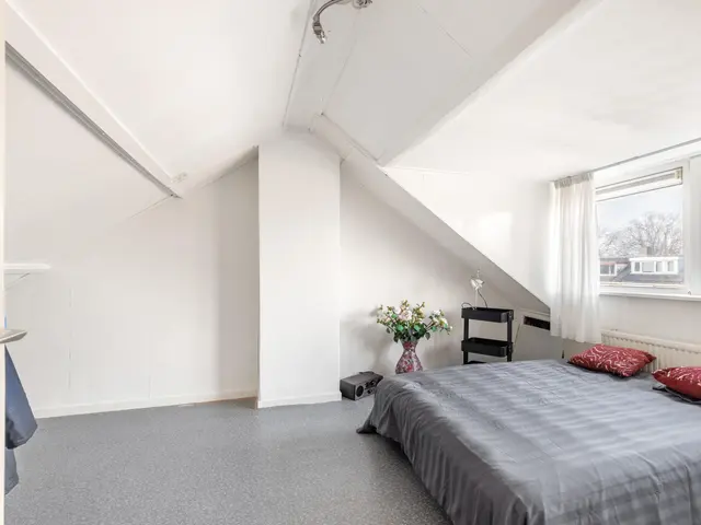 Elzenlaan 75, HEERHUGOWAARD