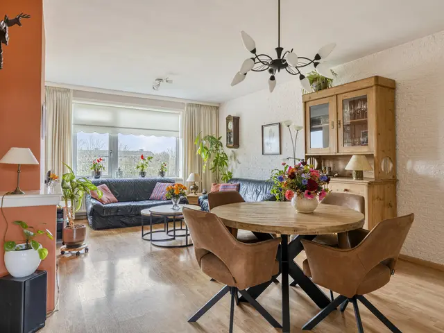 van der Ploegstraat 9, HEEMSKERK