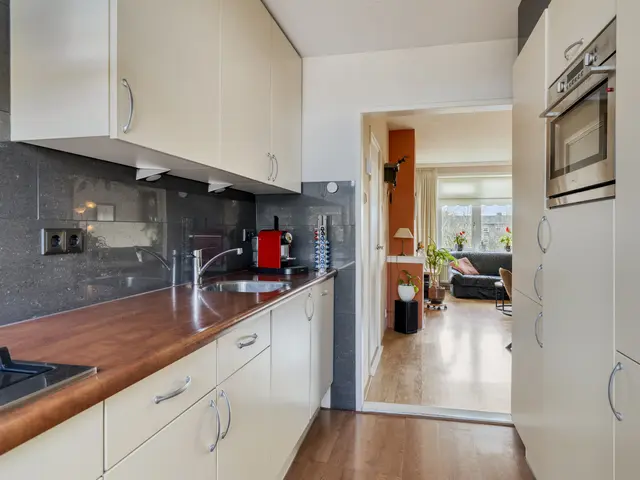 van der Ploegstraat 9, HEEMSKERK