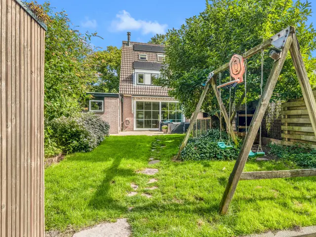 Boekenstein 103, HEILOO