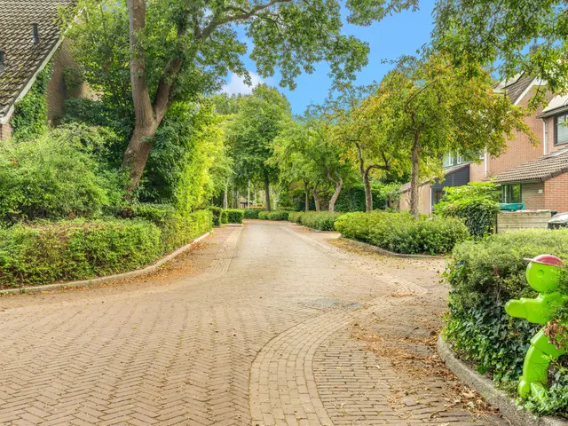 Boekenstein 103, HEILOO