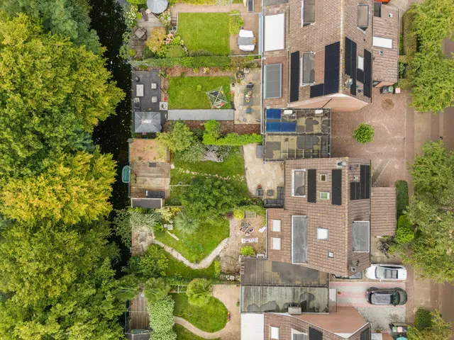 Boekenstein 103, HEILOO