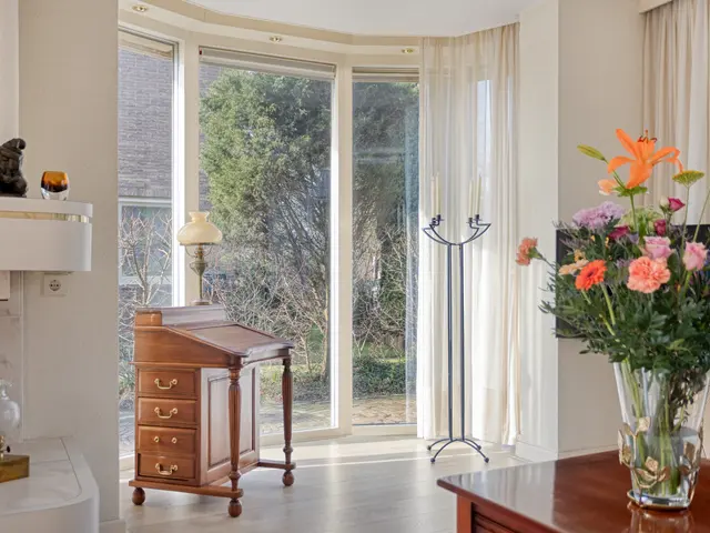 Vrijburglaan 12, HEEMSKERK