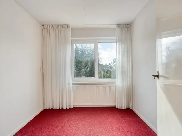 Vrijburglaan 12, HEEMSKERK