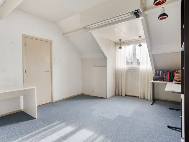 Vrijburglaan 12, HEEMSKERK