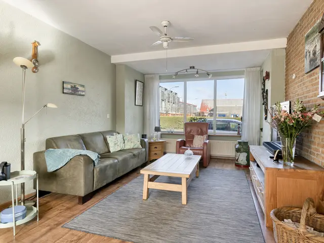 Johann Strauszlaan 14, AKERSLOOT