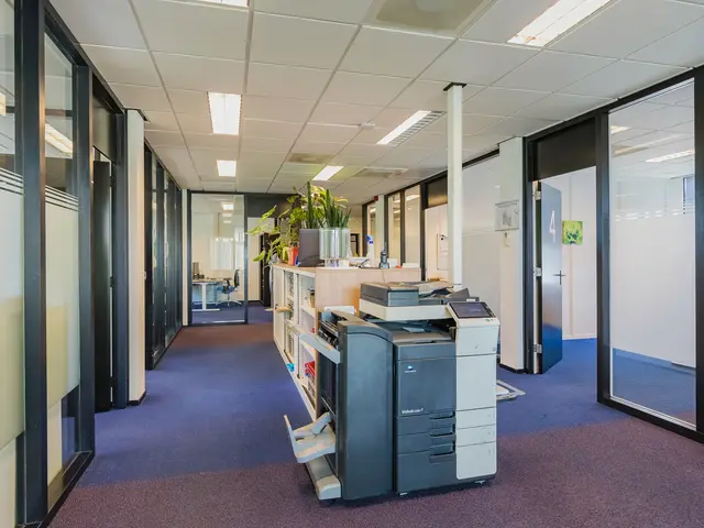 Burgemeester Nielenplein 6, Heemskerk