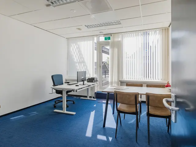 Burgemeester Nielenplein 6, Heemskerk