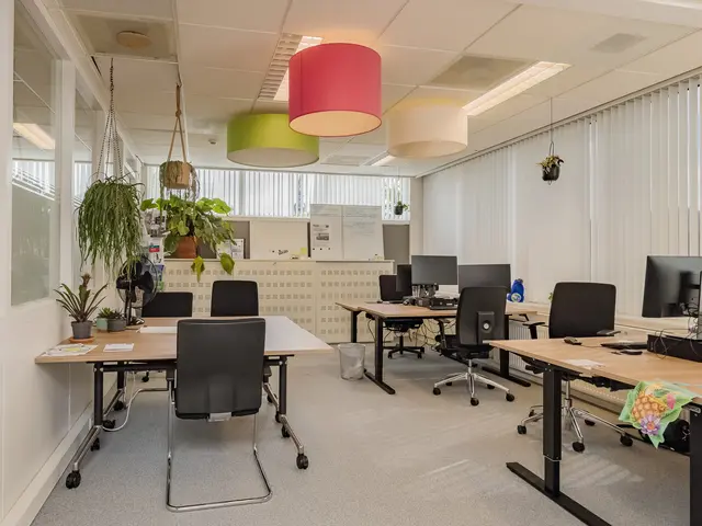 Burgemeester Nielenplein 6, Heemskerk