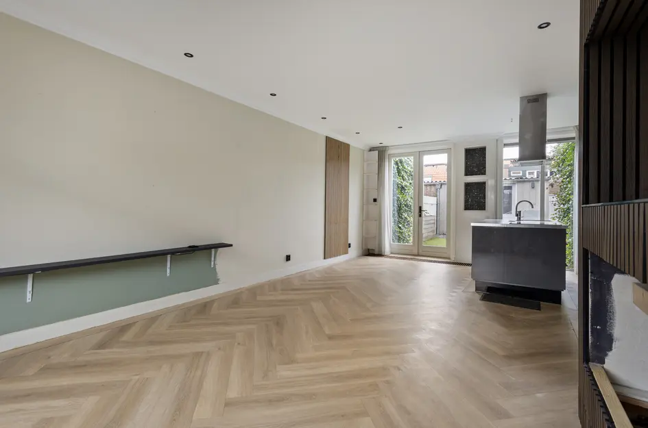 Deken Waarestraat 56