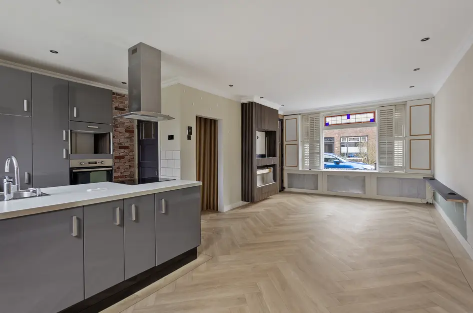 Deken Waarestraat 56