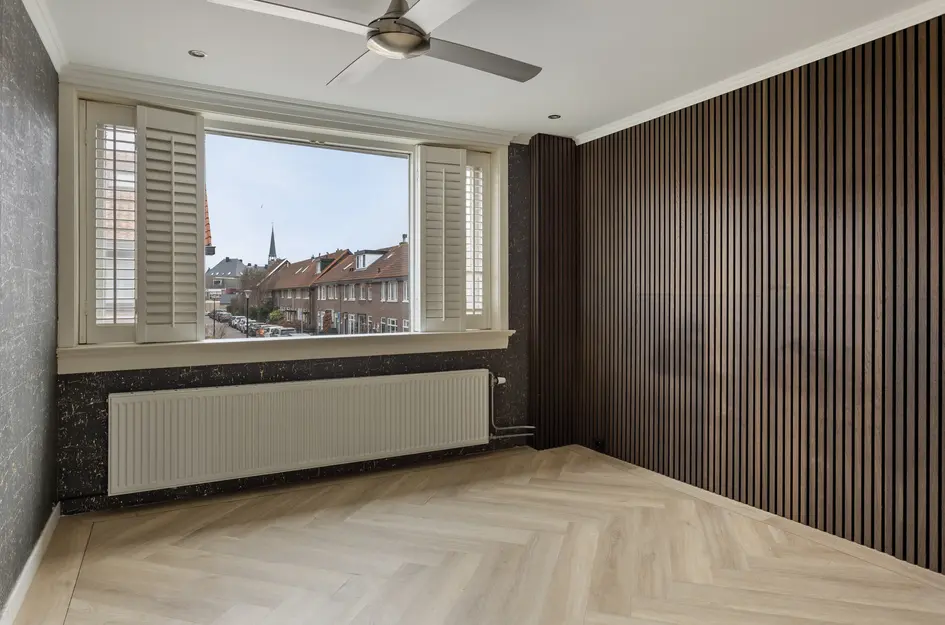 Deken Waarestraat 56