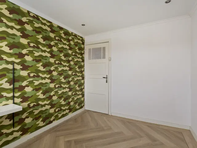 Deken Waarestraat 56, BEVERWIJK