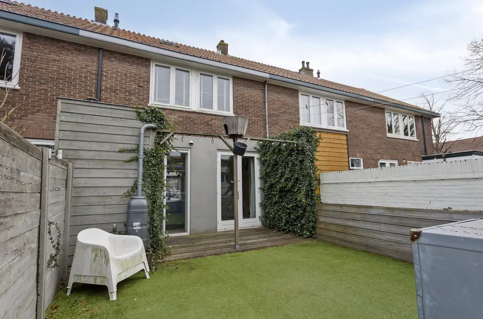 Deken Waarestraat 56