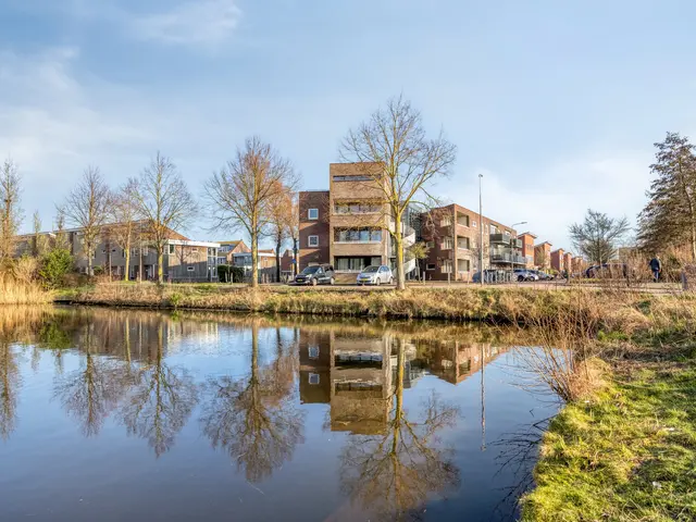 Fien de la Marstraat 30, CASTRICUM