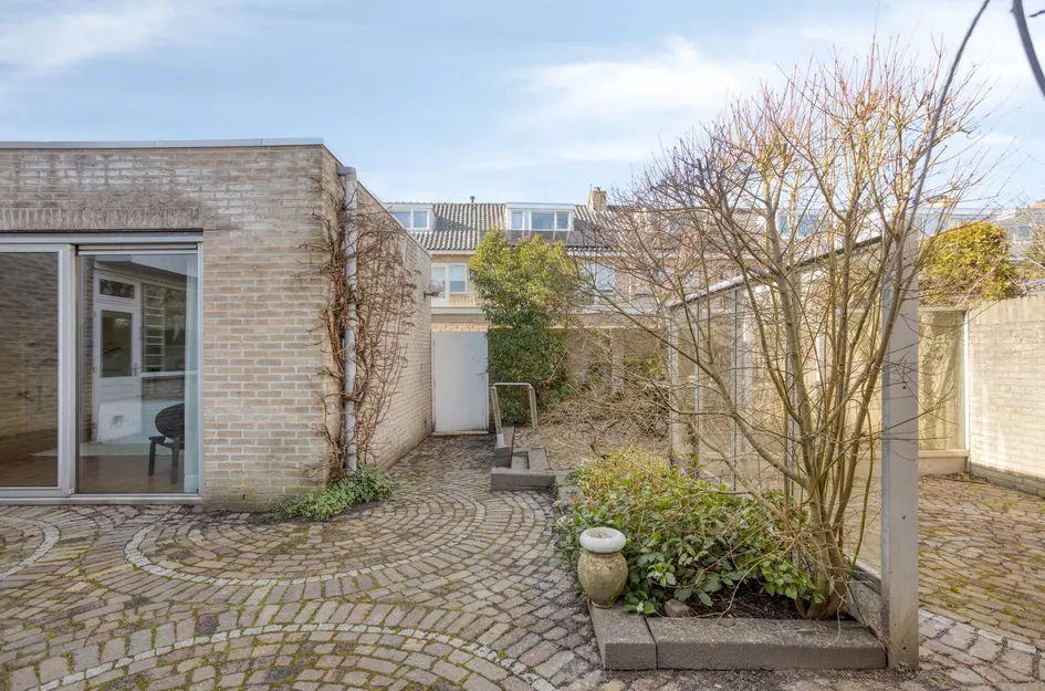 Dag Hammarskjöldlaan 67