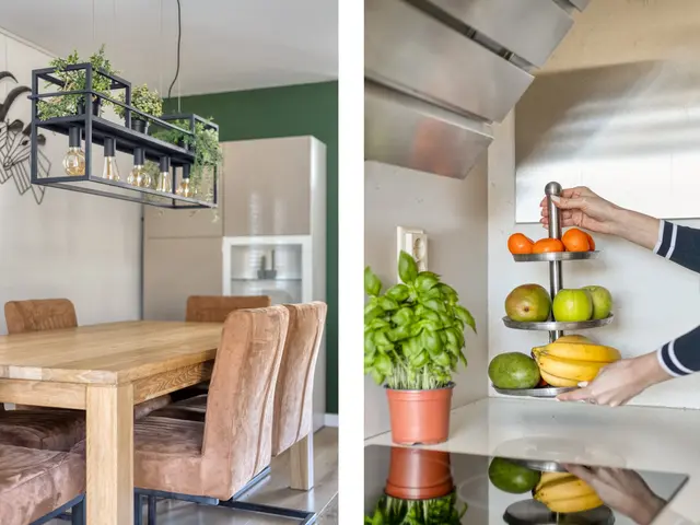 De Sluiswachter 21, UITGEEST