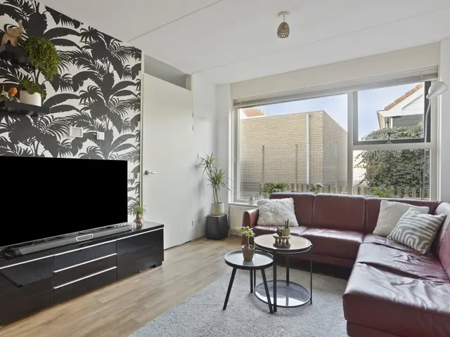 Kerkbuurt 19F, ZUIDSCHERMER