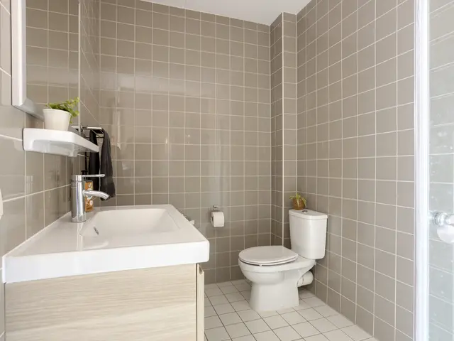 Kerkbuurt 19F, ZUIDSCHERMER