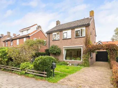 Constantijn Huygensstraat 98