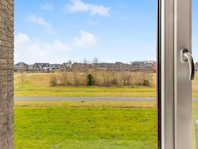 Weegbree 21, HEERHUGOWAARD