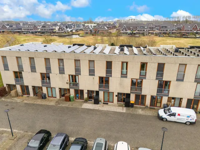 Weegbree 21, HEERHUGOWAARD