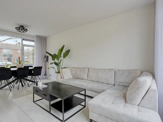 Lekstraat 11, BEVERWIJK