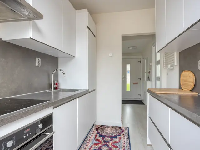 Lekstraat 11, BEVERWIJK