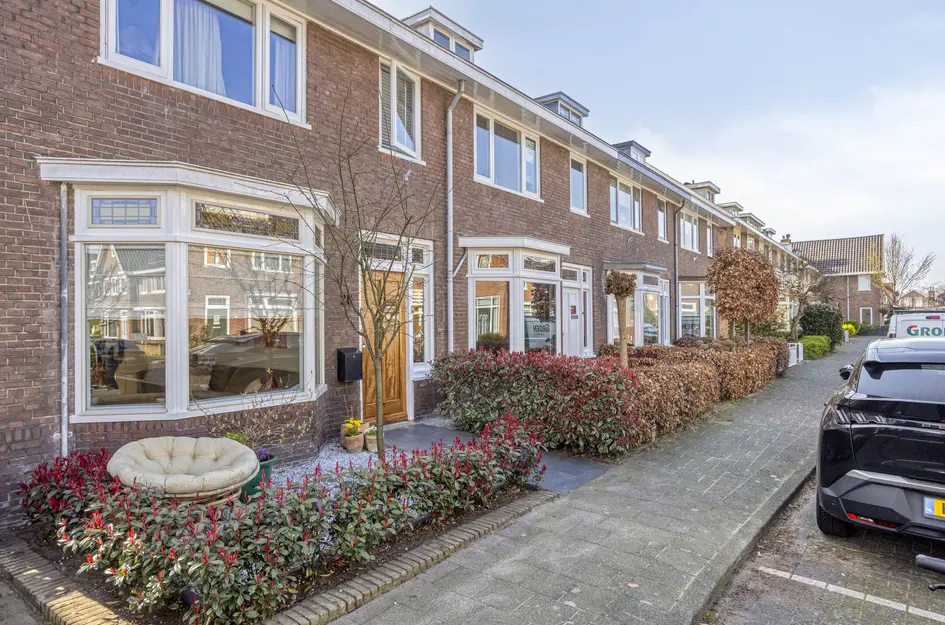 Strick van Linschotenstraat 28