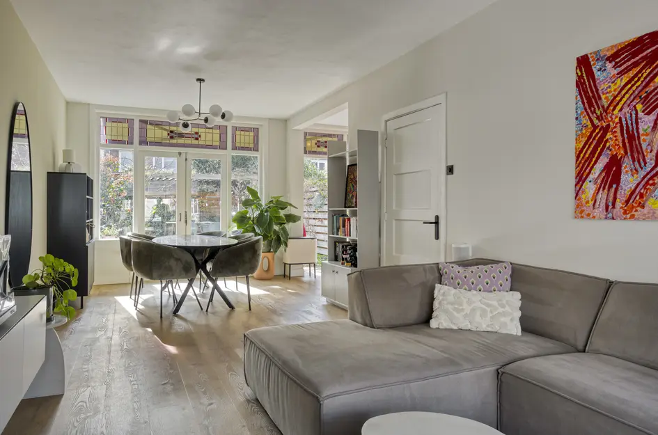 Strick van Linschotenstraat 28