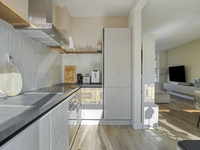 Strick van Linschotenstraat 28, BEVERWIJK