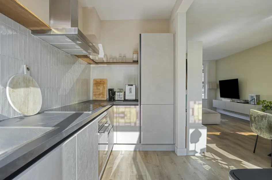 Strick van Linschotenstraat 28